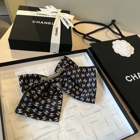 Chanel hairpin - Picture 3 of 6